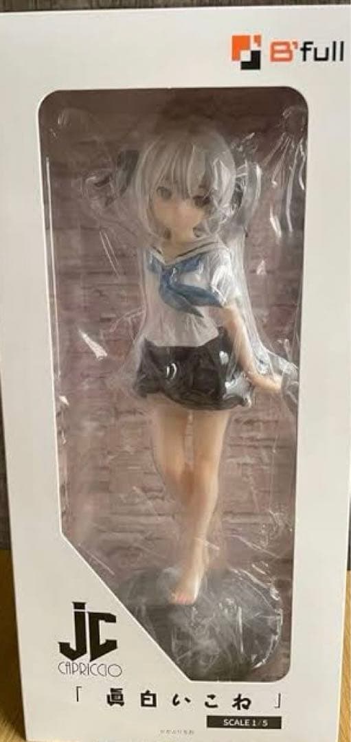 ☆ミニチュア☆リーメントに☆美少女フィギュア☆ドールハウスに 
