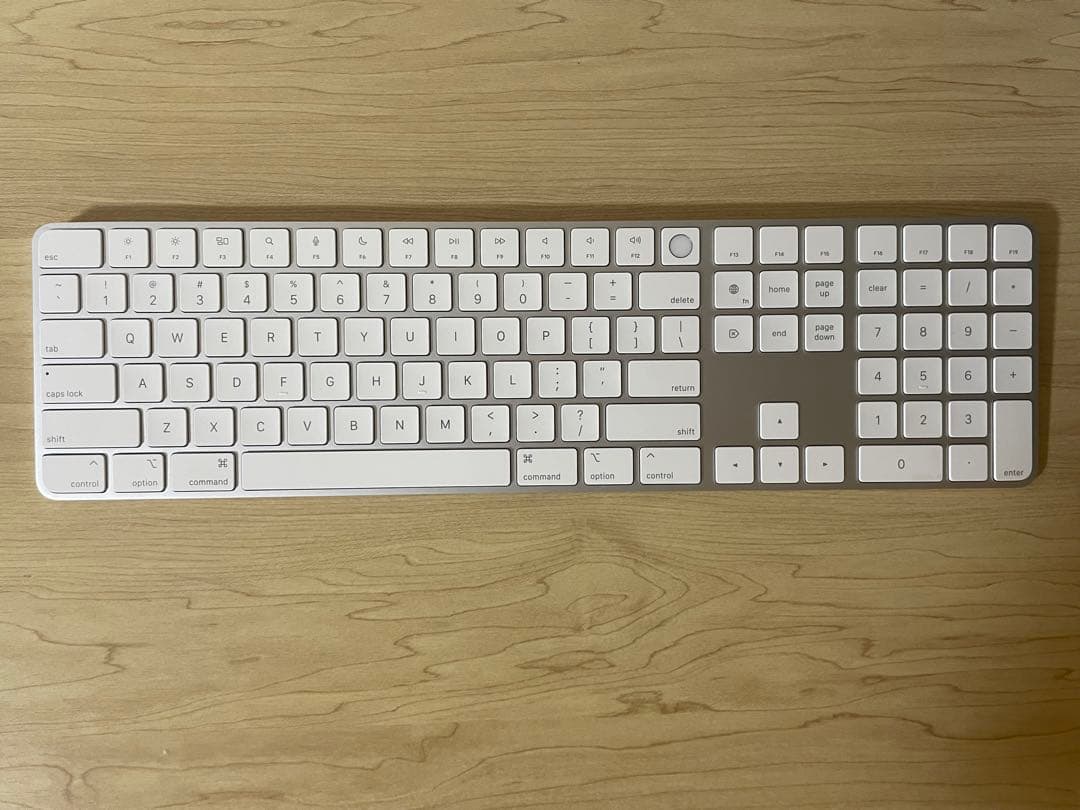 極上品 スペースグレイ MAGIC TRACKPAD 2 APPLE (S)