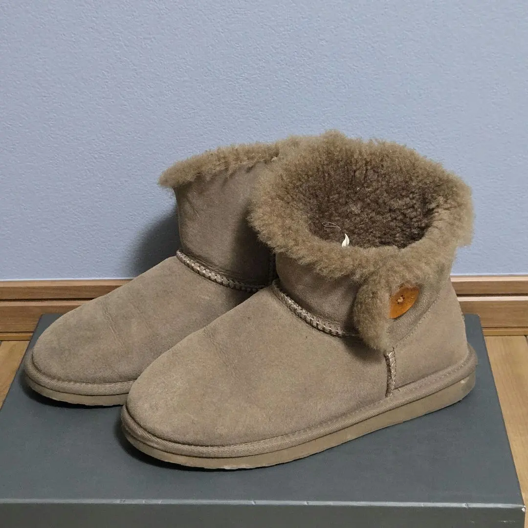 ムートンブーツ ベージュ ファー付き