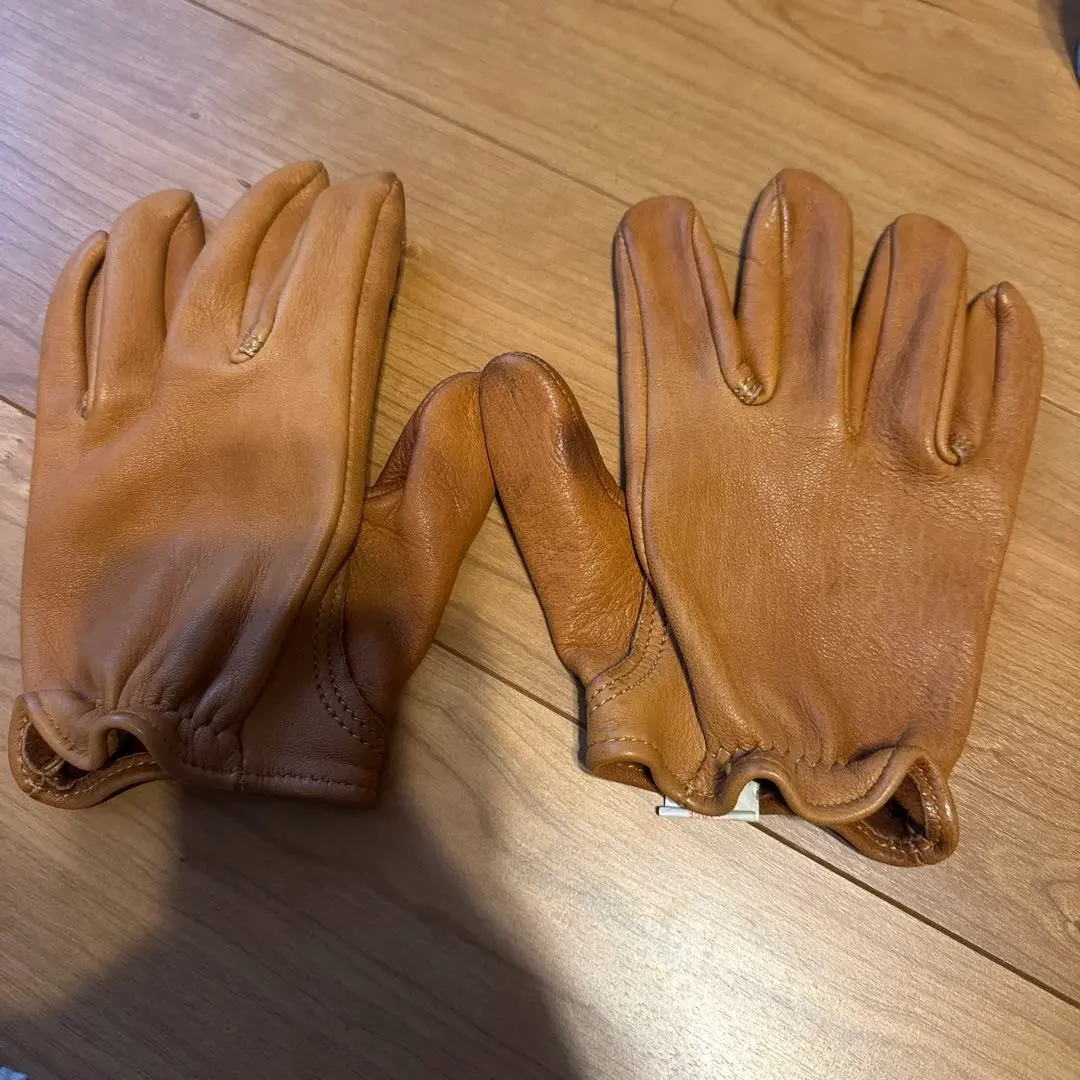 チャーチル グローブ