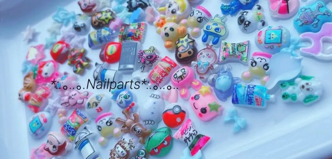 ♡大量ネイルパーツ♡ まとめ売り①約50個