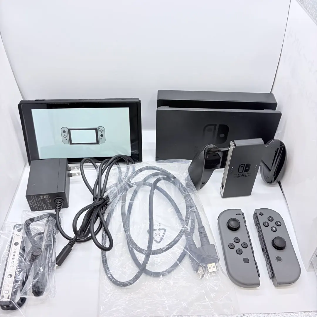 Nintendo Switch グレー 本体 Joy-Con付き