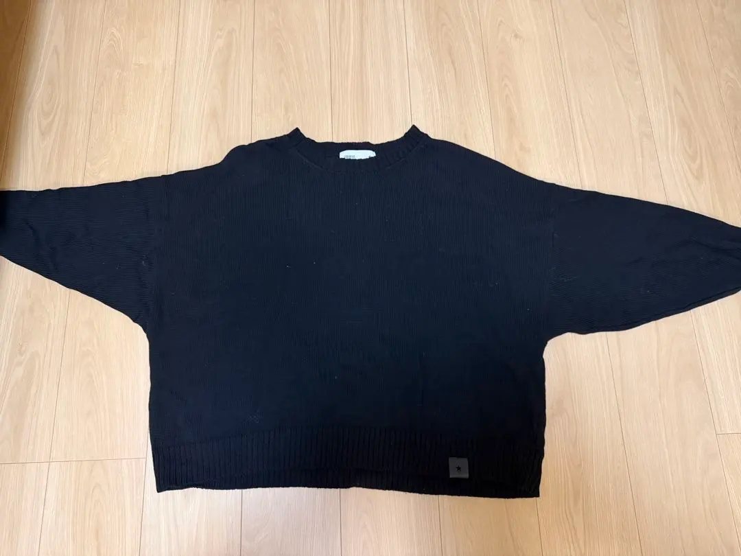 COVERSE TOKYO ニット　ブラック