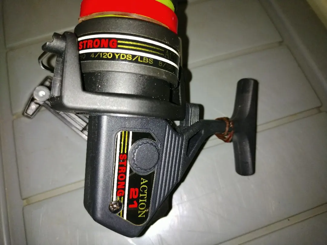 スピニングリール ACTION 21