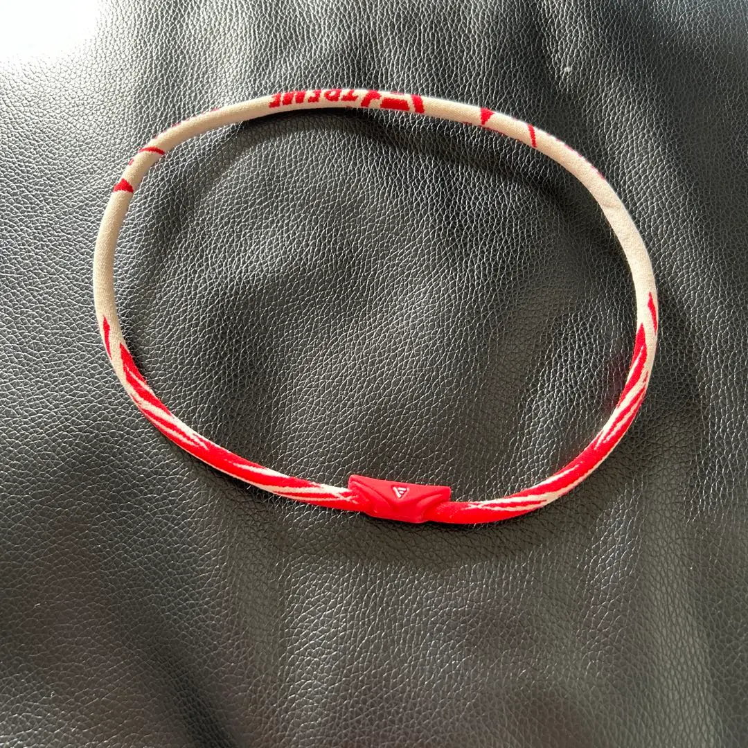 中古ファイテン(phiten) ネックレス レッド/ホワイト 45cm