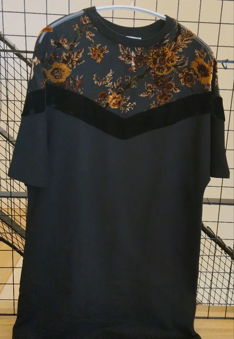 ZARA　半袖　トレーナー S レディース 花柄