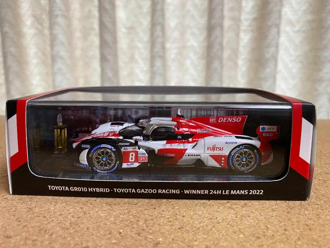 スパーク 1/43 トヨタ GR010 2022 ル・マン トロフィ付