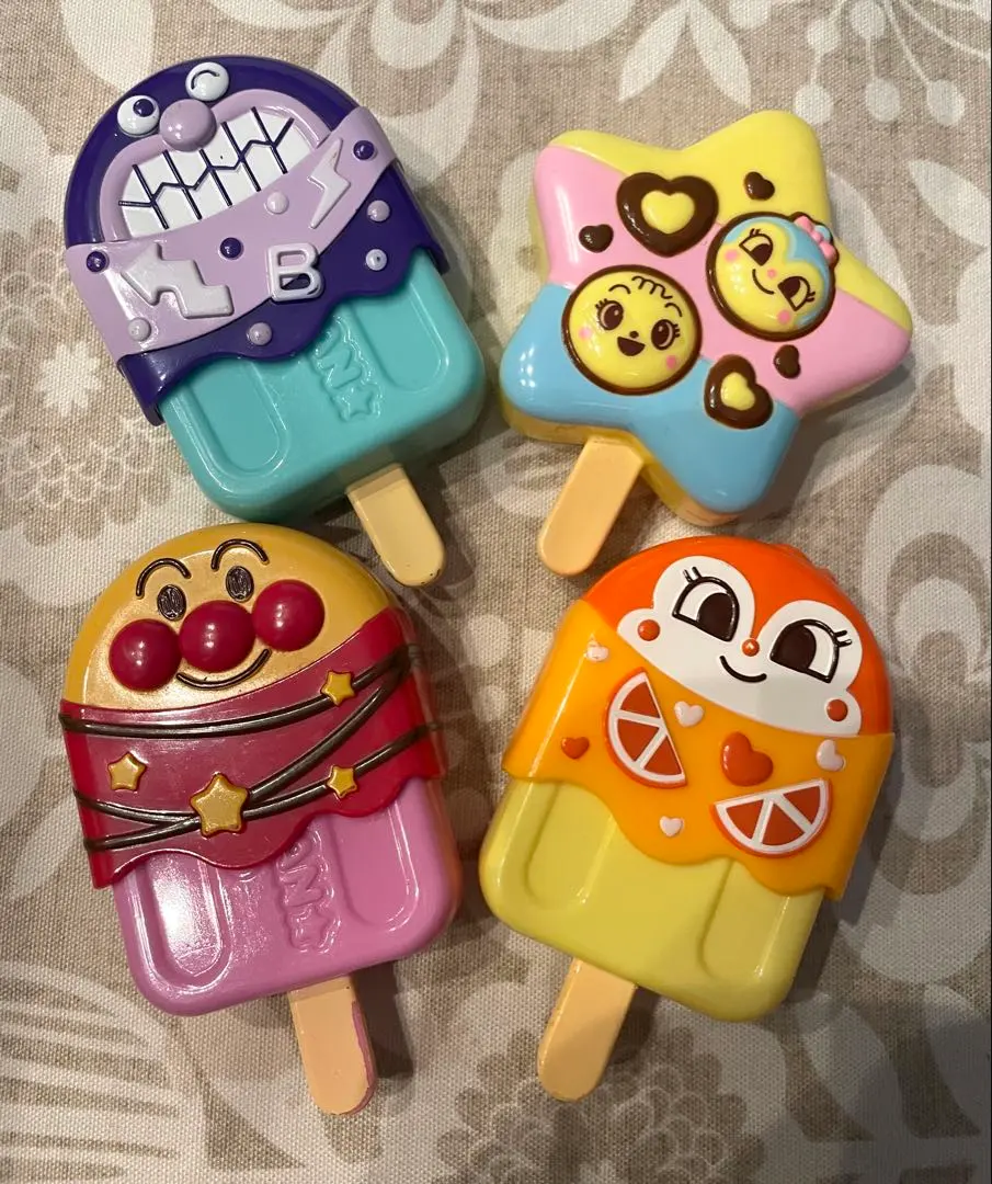 アンパンマン　アイスキャンディー屋さん
