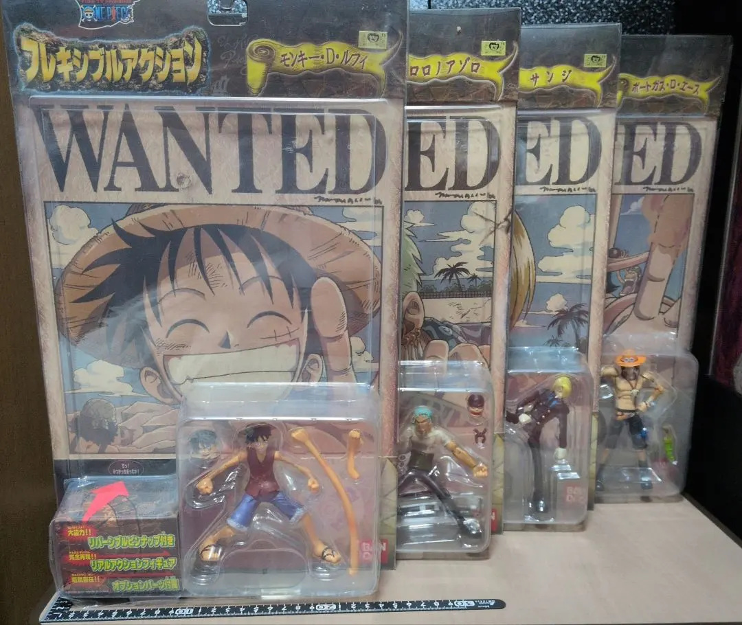 ワンピース　フレキシブルアクション　4体セット　まとめ売り