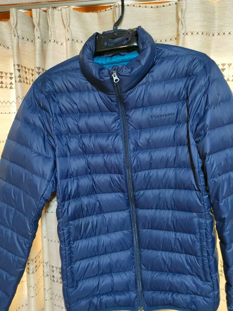 コンバース　ダウンジャケット　ライトダウンジャケット　ダウン