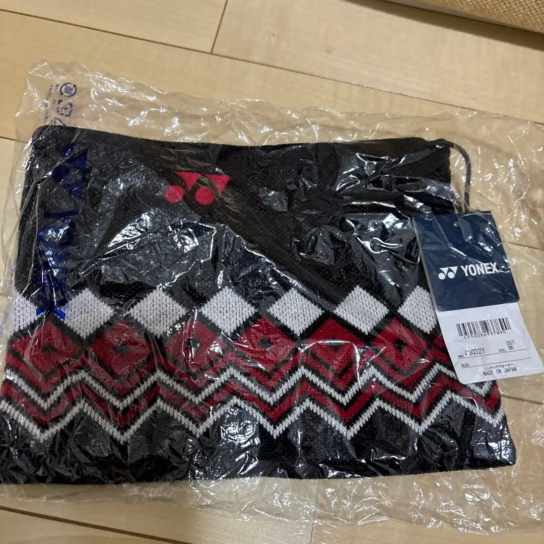 YONEX ジグザグパターン アクリルネックウォーマー