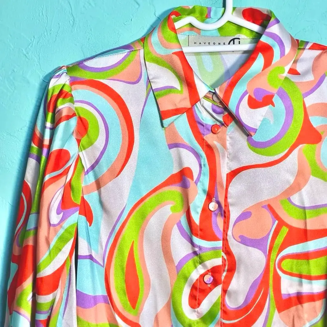 【個性派古着】イタリア製　デザイン　希少　総柄　アート　長袖シャツ　匿名配送