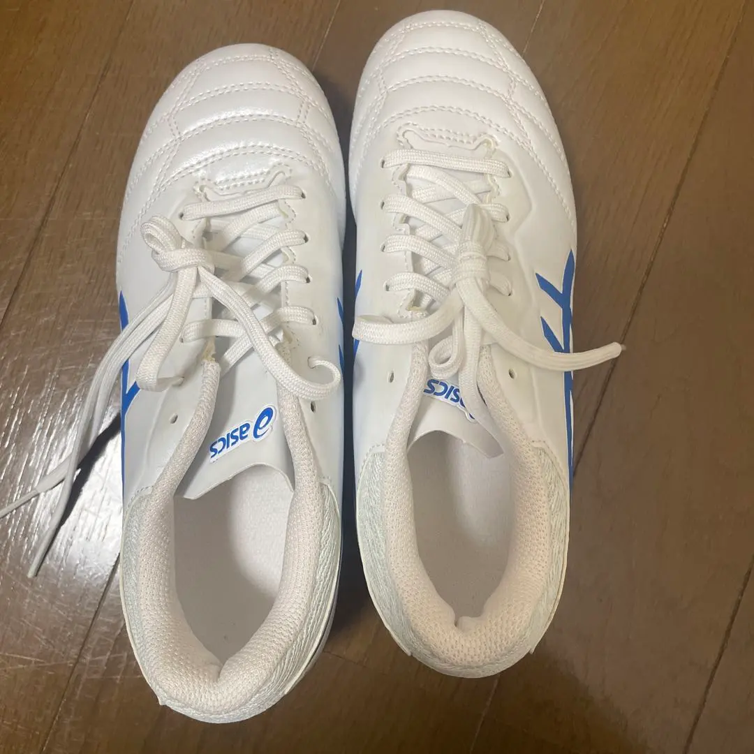 asics サッカーシューズ ホワイト/ブルー　21センチ