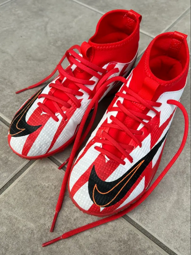 美品 NIKE マーキュリアル トレシュー 20cm