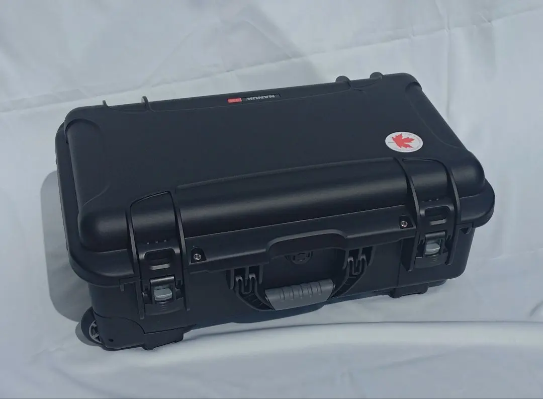 Nanuk 935 防水キャリーオンハードケース ホイール付（外面に傷あり）