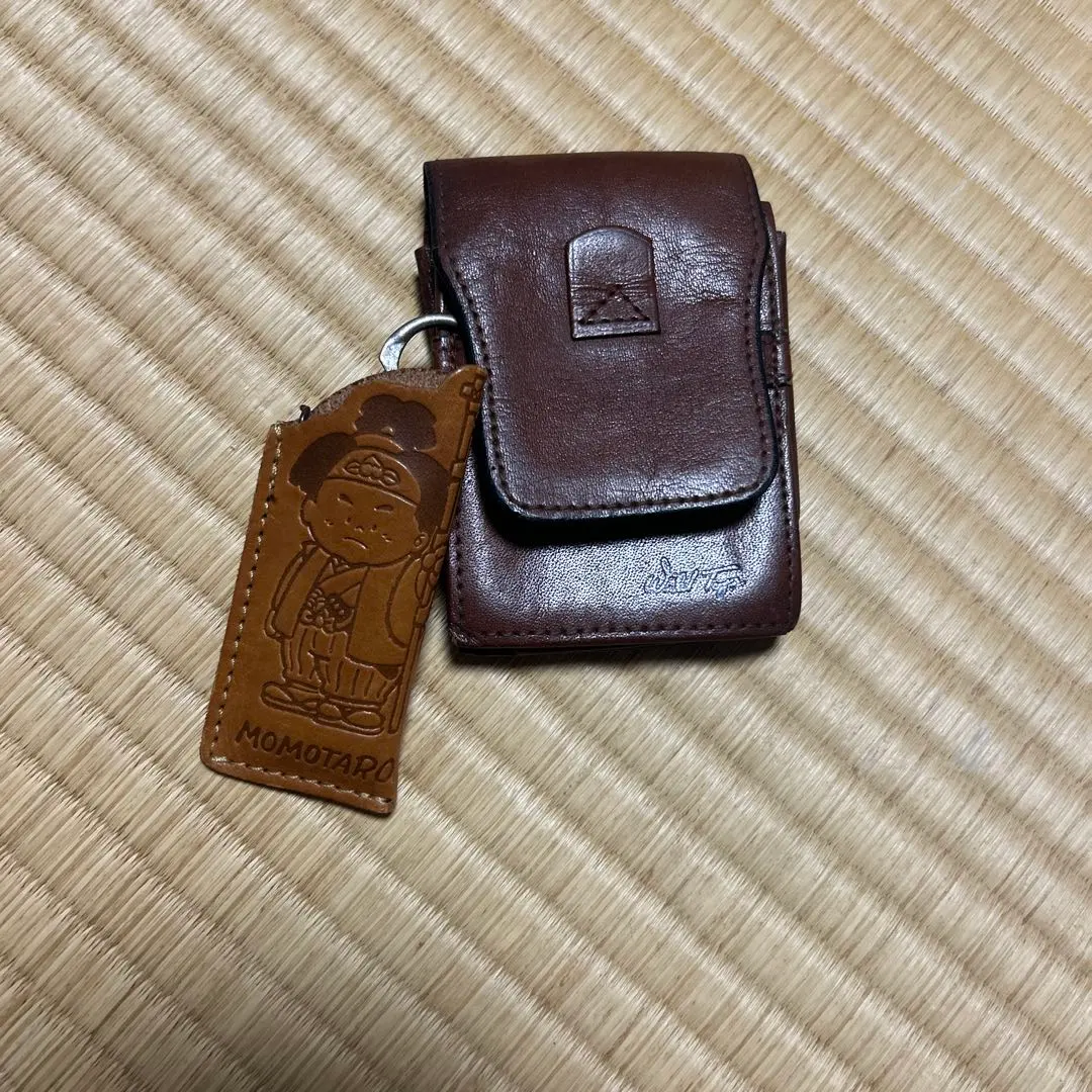 【美品　最終お値下げ】モモタロウジーンズ　レザー携帯灰皿　ブラウン　小物入れ
