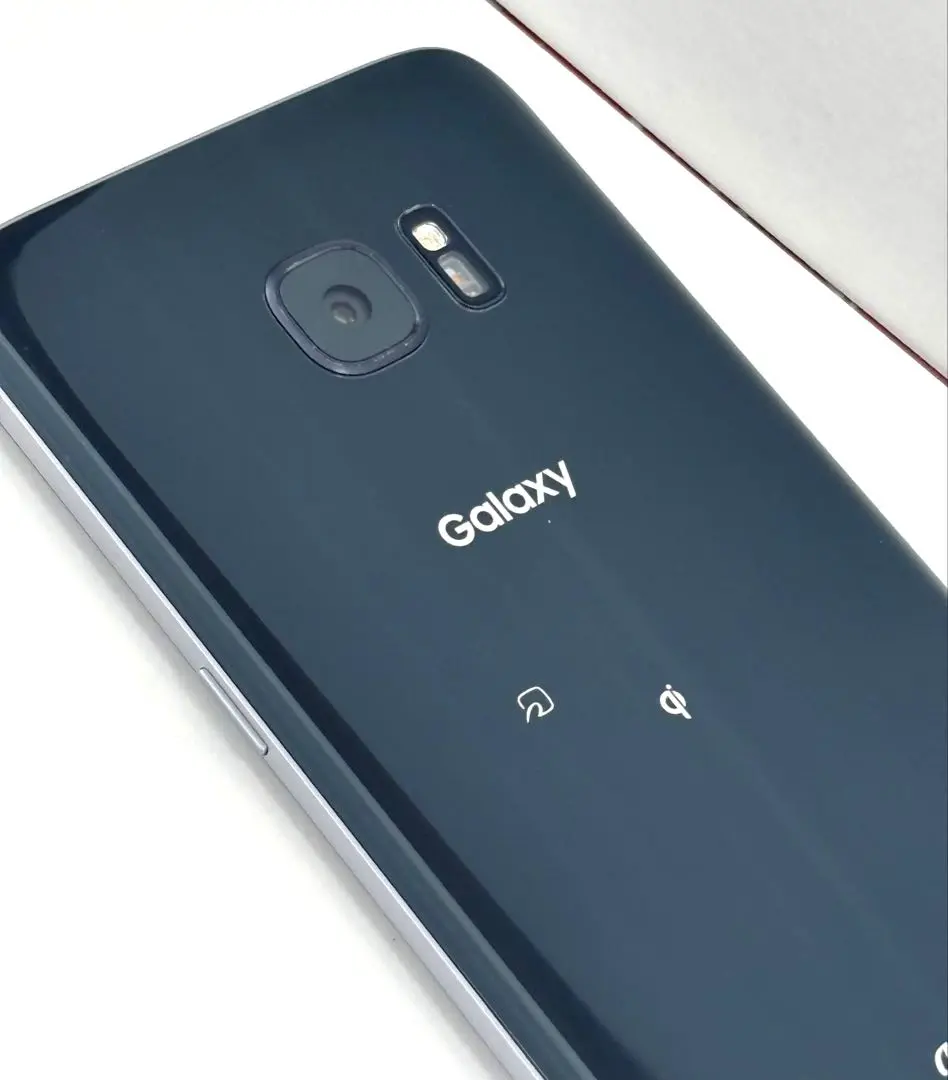 ❻ GALAXY S7edge★ 32G ブラック