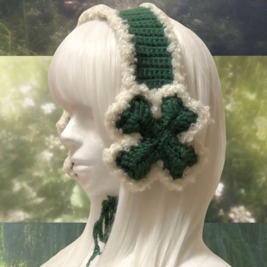 ハンドメイド 編み物 イヤーマフ 耳あて 四つ葉のクローバー 平成女児 森ガール