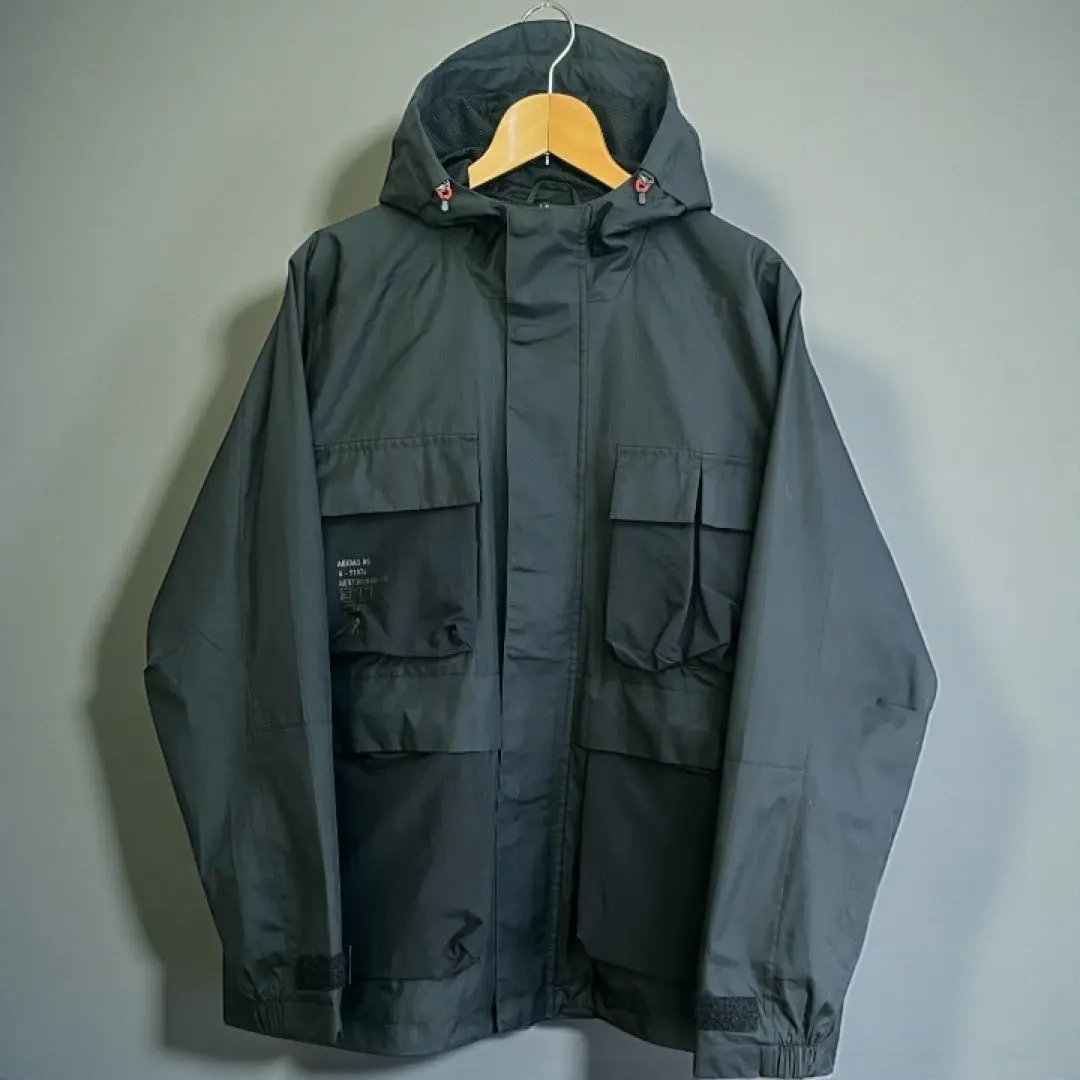 アディダス マウンテンパーカー ウインドブレーカー テック系 ブラック　L