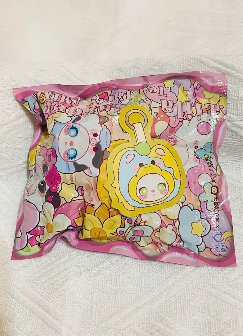 大人気LiiLA LittleTeaParty ぬいぐるみキーホルダー内袋未開封