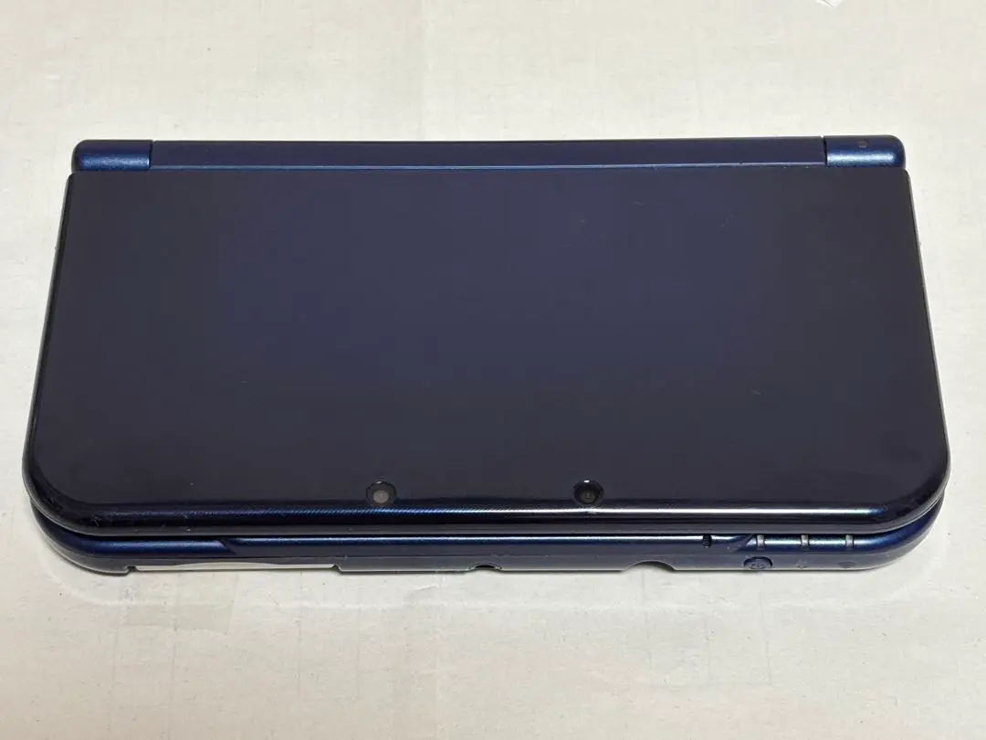 New 3DS LL ネイビー 本体 本体充電器付き おまけの3DSソフトあり