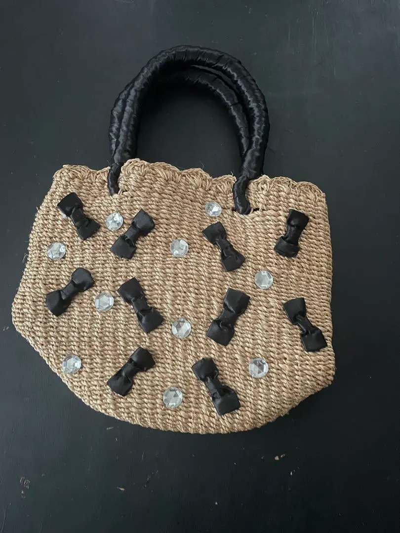 編み込みデザイン ハンドバッグ