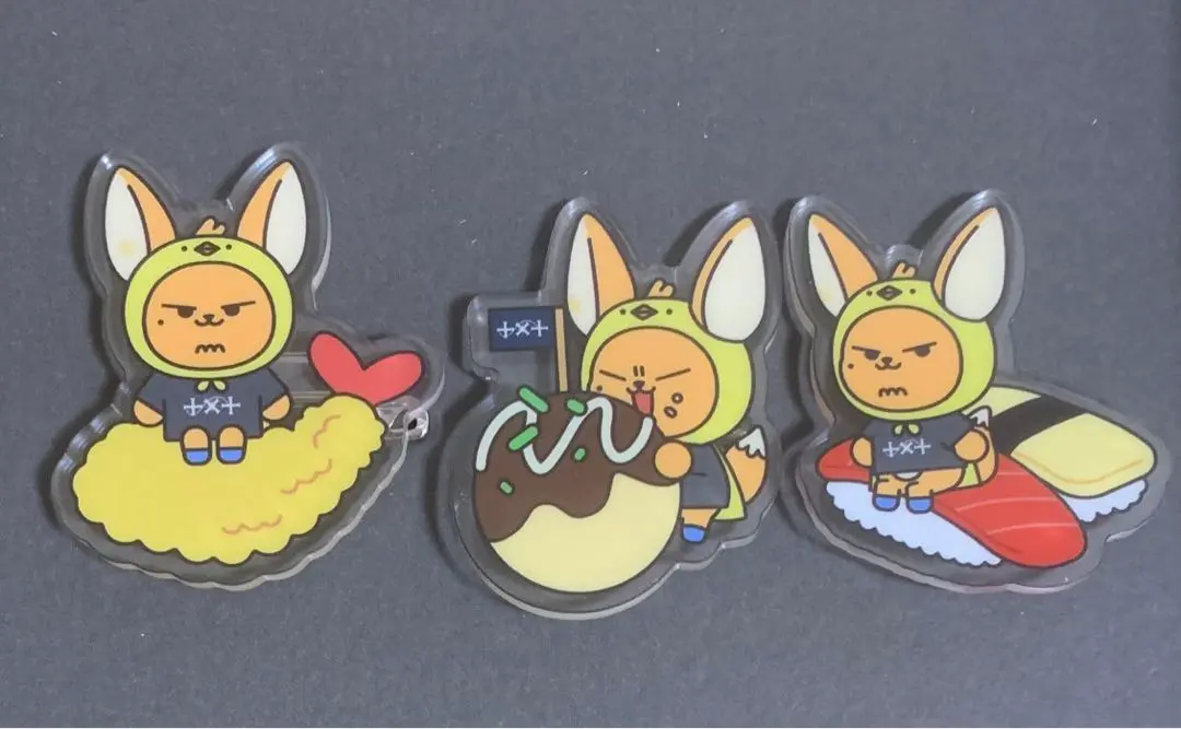 txt アクリルバッジ　ピンバッジ　ファンチュン　愛知　大阪　東京