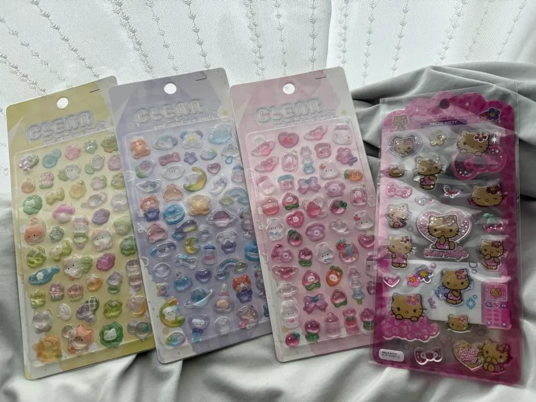 ハローキティ シール クリアぷくぷくシール　4枚セット