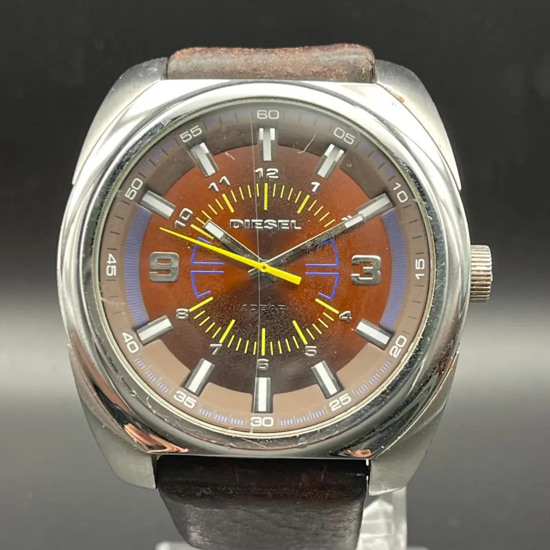 【稼働品】DIESEL DZ-1245 スクエア 茶文字盤 訳あり W200