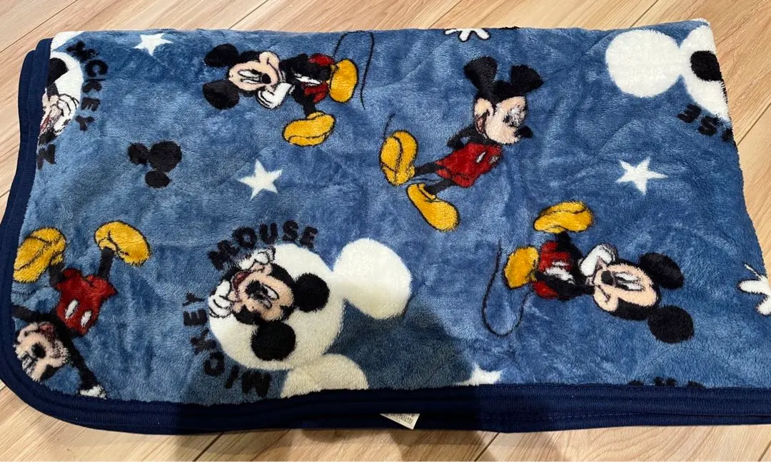 ミッキー　あったか敷パッド