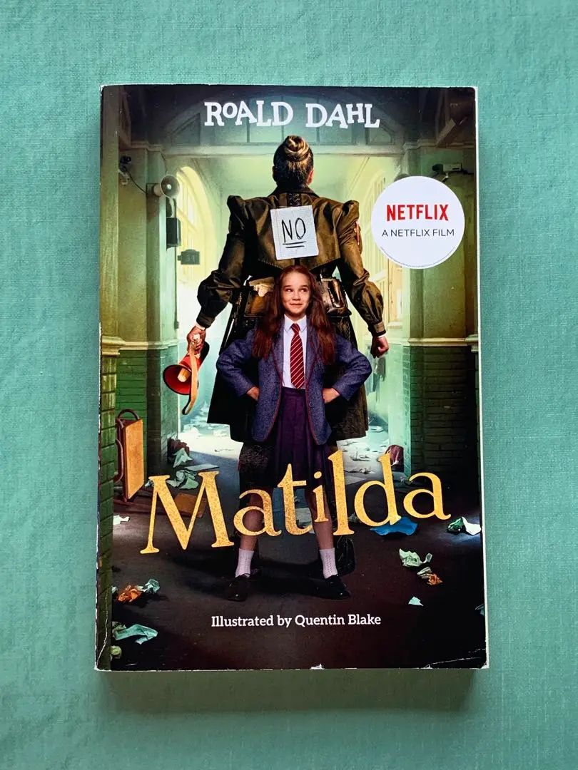 Matilda by Roald Dahl 洋書 ソフトカバー