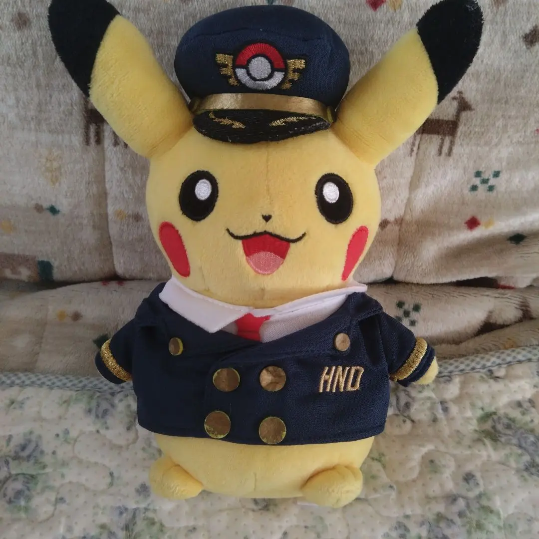 ピカチュウ　ぬいぐるみ　羽田空港限定