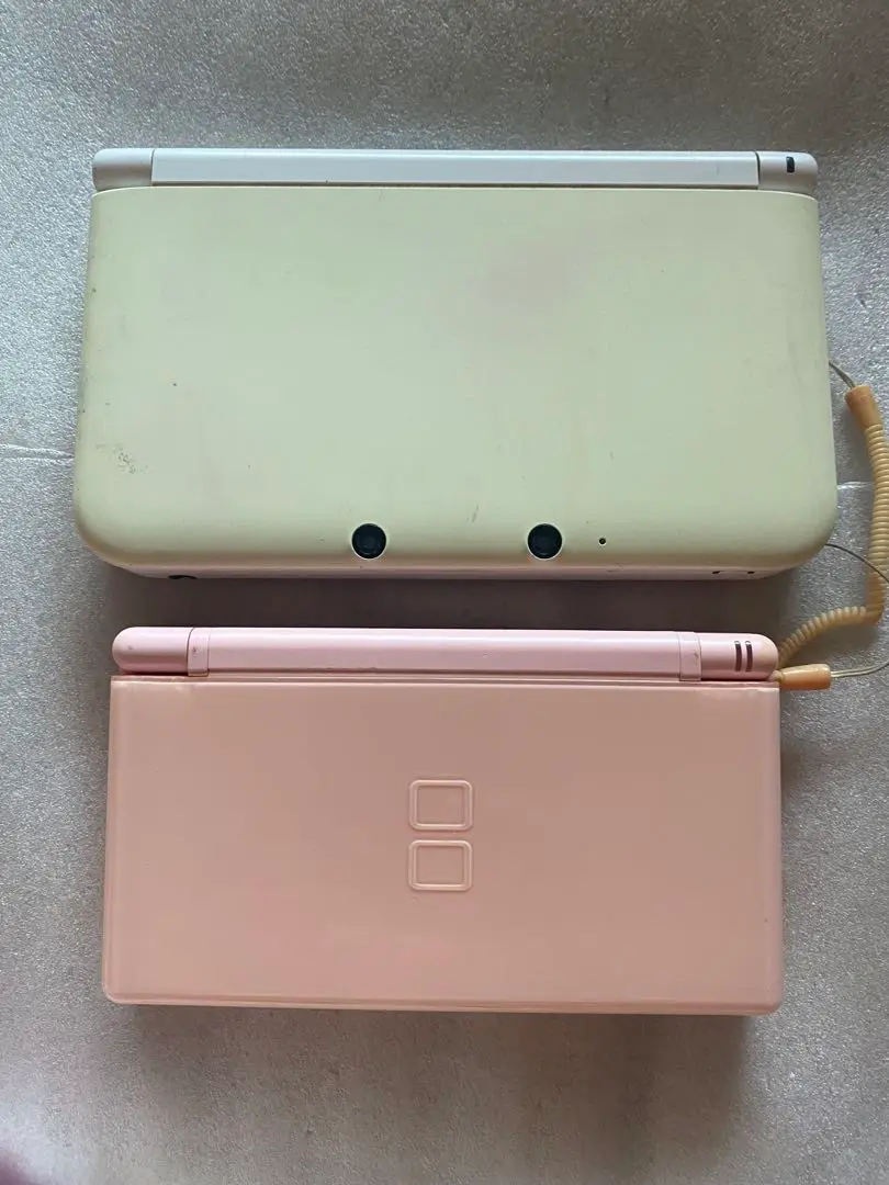 任天堂3DSLLなど2点まとめ売り
