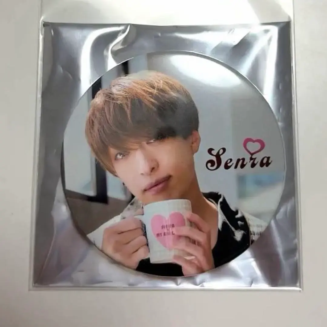 センワン 缶バッジ