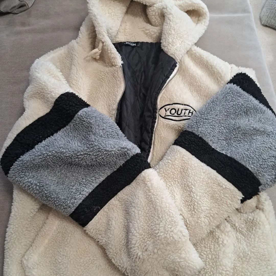 .KOM 　ボアジャケット