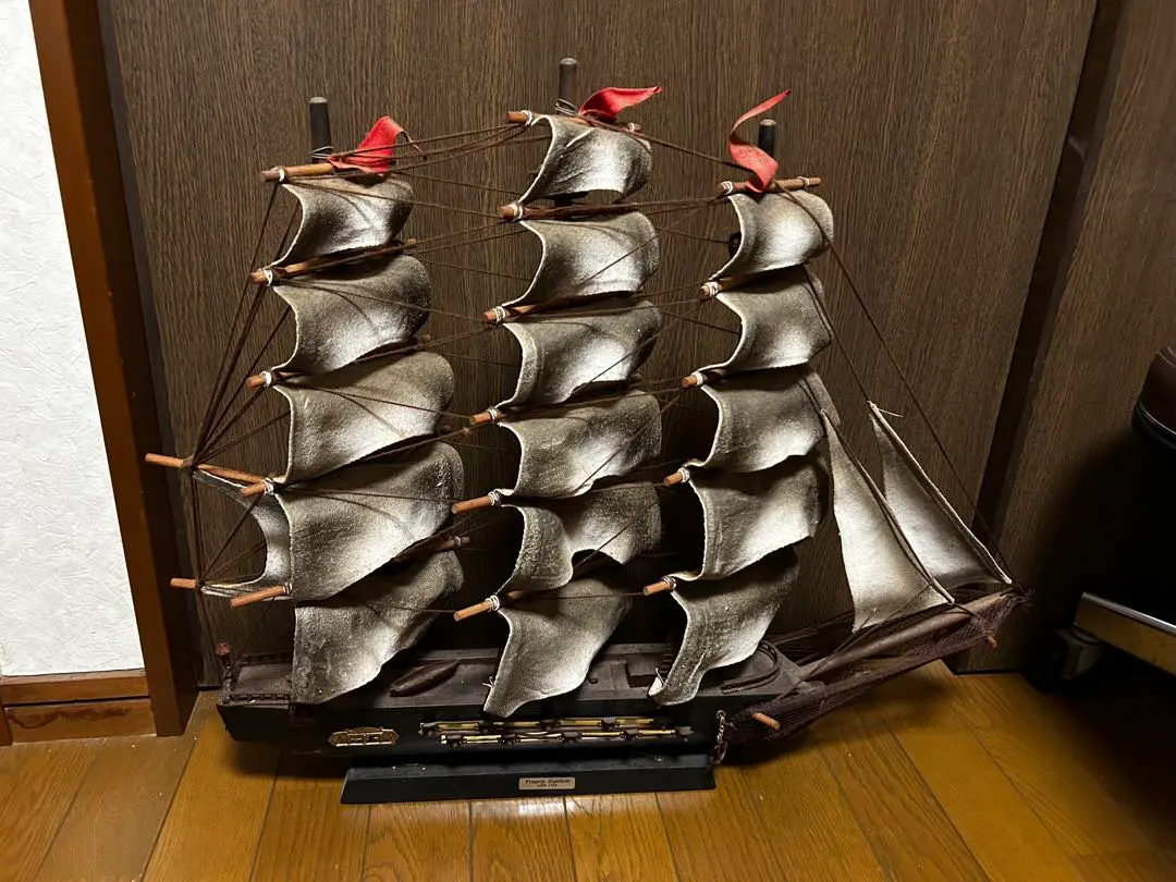 帆船 模型 (鮫の皮)