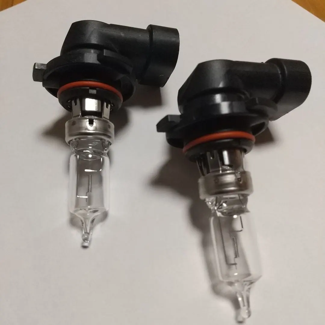 ハイエース ハイビーム SYLVANIA HB3 U 9005 バルブ