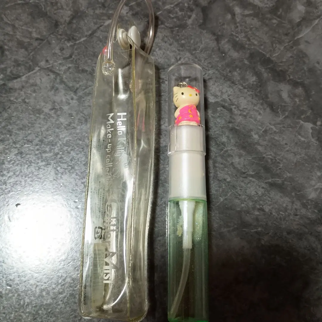 レトロ　2002年 ハローキティ グリッターミスト　当時物 コスメ☆グリーン