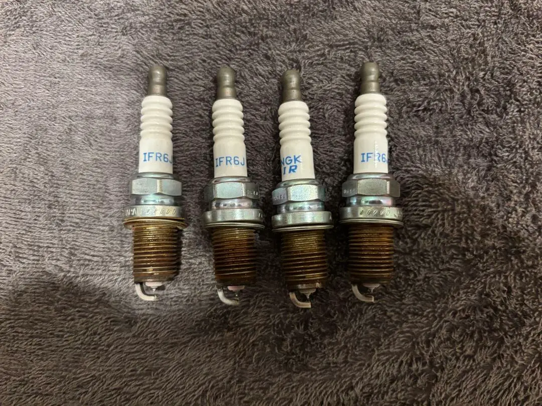 NGK IFR6J 4本 中古