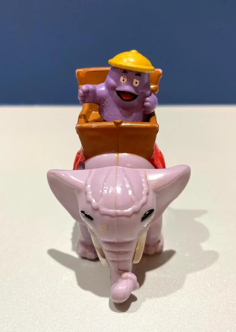 マクドナルド グリマス 象 フィギュア