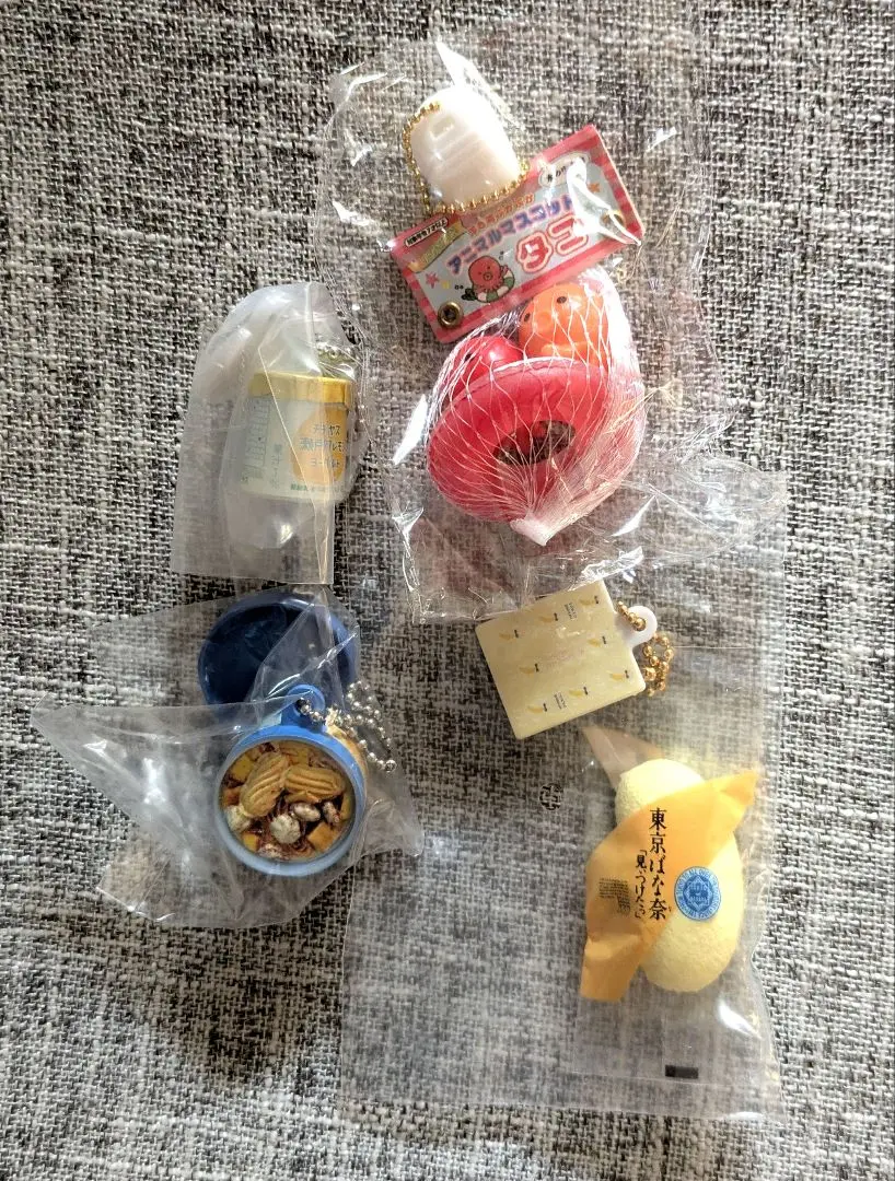ガチャガチャ まとめ売り