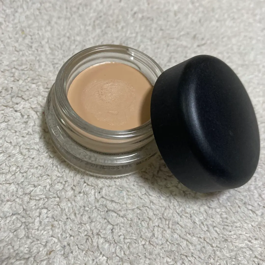 MAC スタジオ　スカルプト　コンシーラー　NC20