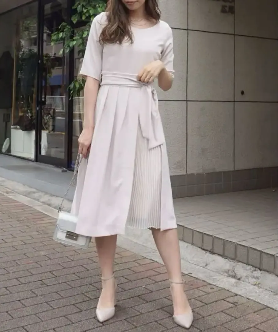 【タグ付き】MERCURYDUO ドッキングプリーツ切替ワンピース ピンク