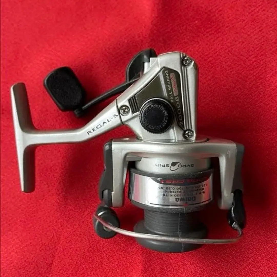 RECAL スピニングリール シルバー