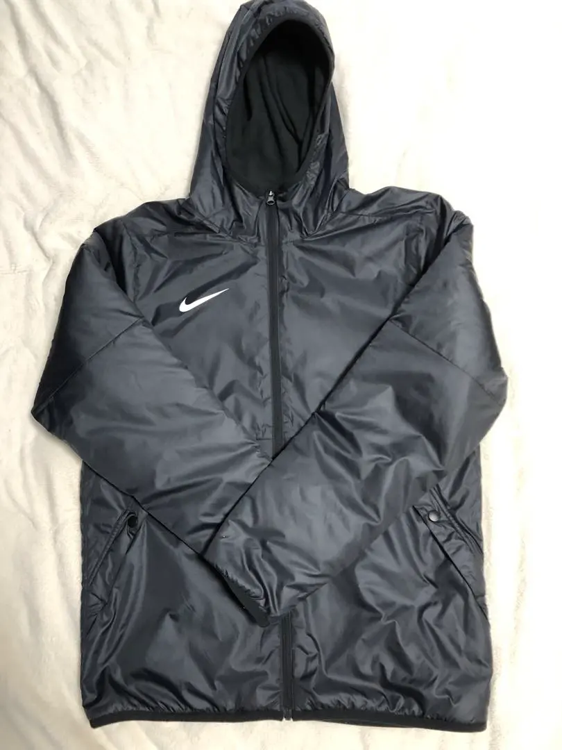 極美品 NIKE ナイキ 中綿 フォールジャケット パーカー