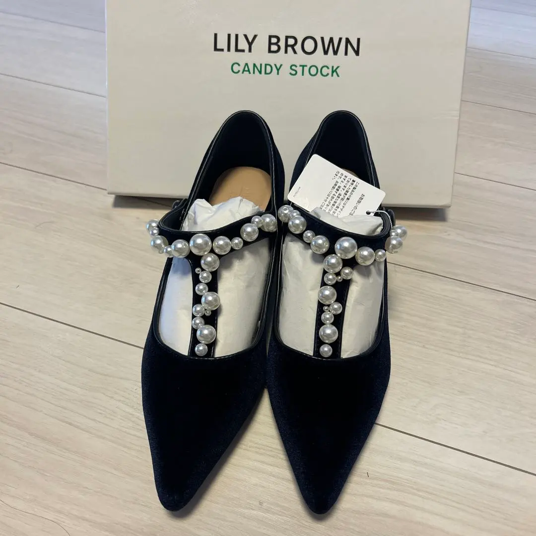 【未使用 箱付き】LILY BROWN ネイビー パール装飾 パンプス 24.5