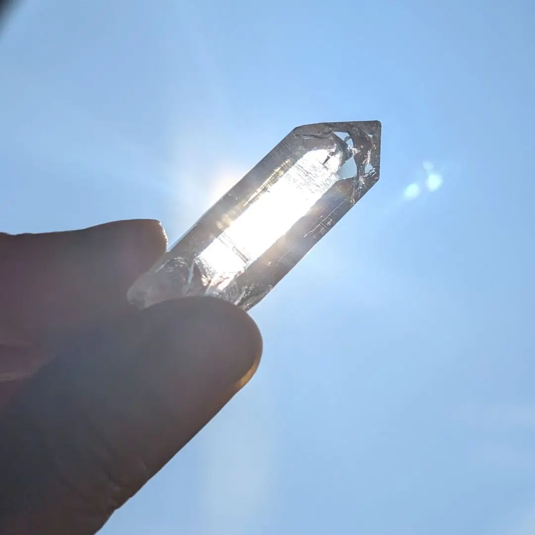 マニハール水晶　透明感　天然石　ハイクオリティ　高品質　ヒマラヤ　クォーツ