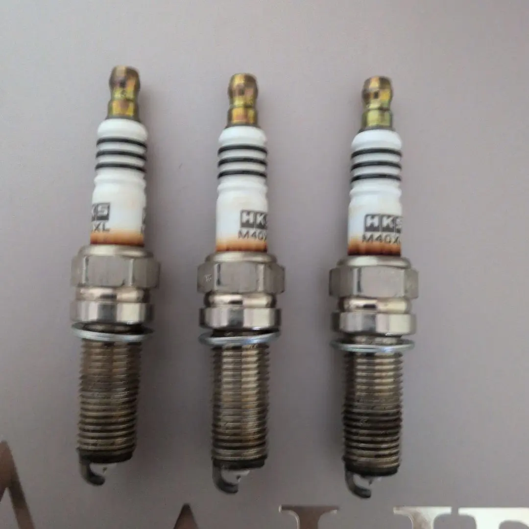 HKS　8番M40XLプラグ3本セット