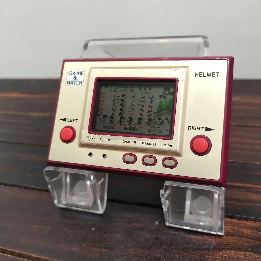 ヘルメット　任天堂　ゲームウォッチ