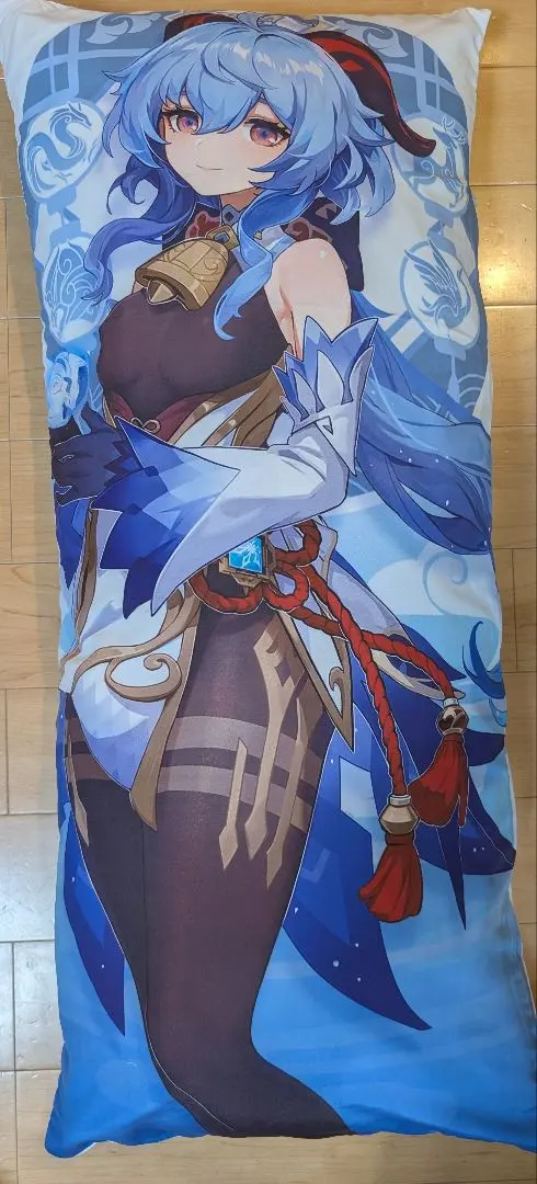 原神　抱き枕　甘雨